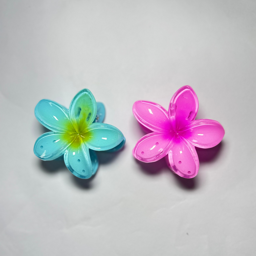 Set Of 2 Big Size Claw Hair Clips. Maya Luxe.